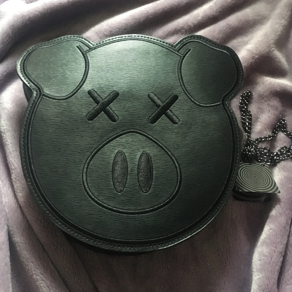 Jeffree Star Crossbody Bag Reviewed Literacy Basics